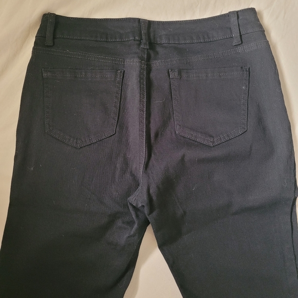 Black skinny jean pant - Picture 5 of 5